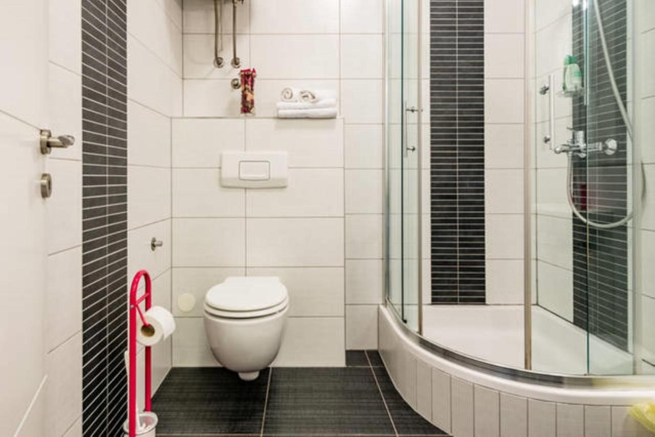 Near Beach Apartment Reno With Private Parking Split Ngoại thất bức ảnh