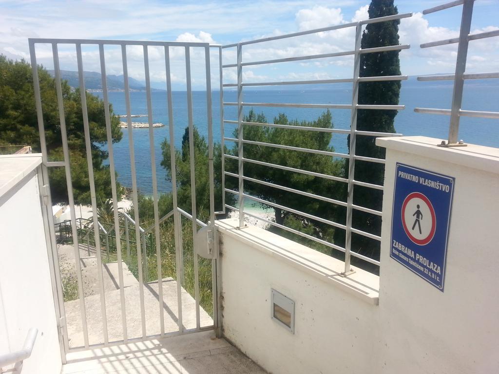 Near Beach Apartment Reno With Private Parking Split Ngoại thất bức ảnh